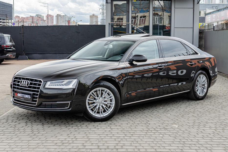 Продам Audi A8 3.0TDI QUATTRO 2017 года в Киеве
