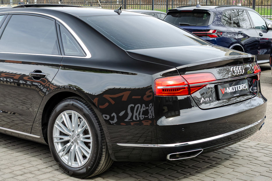Продам Audi A8 3.0TDI QUATTRO 2017 года в Киеве