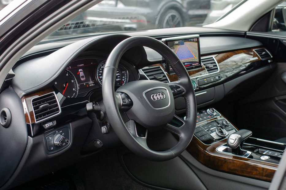 Продам Audi A8 3.0TDI QUATTRO 2017 года в Киеве