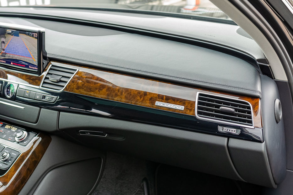 Продам Audi A8 3.0TDI QUATTRO 2017 года в Киеве