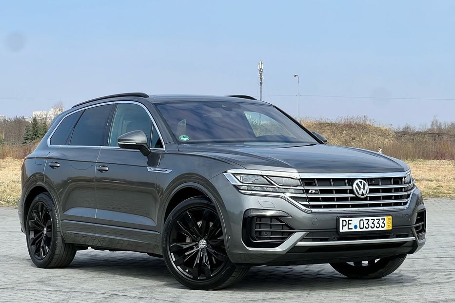Продам Volkswagen Touareg НЕ МАЛЬОВАНИЙ ТЕПЛОВІЗОРR-Line 2019 года в Львове