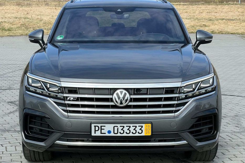 Продам Volkswagen Touareg НЕ МАЛЬОВАНИЙ ТЕПЛОВІЗОРR-Line 2019 года в Львове