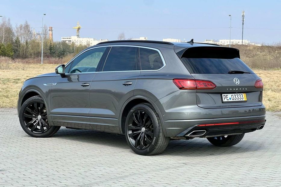 Продам Volkswagen Touareg НЕ МАЛЬОВАНИЙ ТЕПЛОВІЗОРR-Line 2019 года в Львове