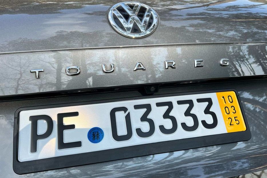 Продам Volkswagen Touareg НЕ МАЛЬОВАНИЙ ТЕПЛОВІЗОРR-Line 2019 года в Львове