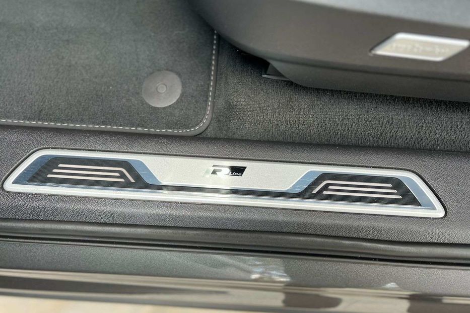 Продам Volkswagen Touareg НЕ МАЛЬОВАНИЙ ТЕПЛОВІЗОРR-Line 2019 года в Львове