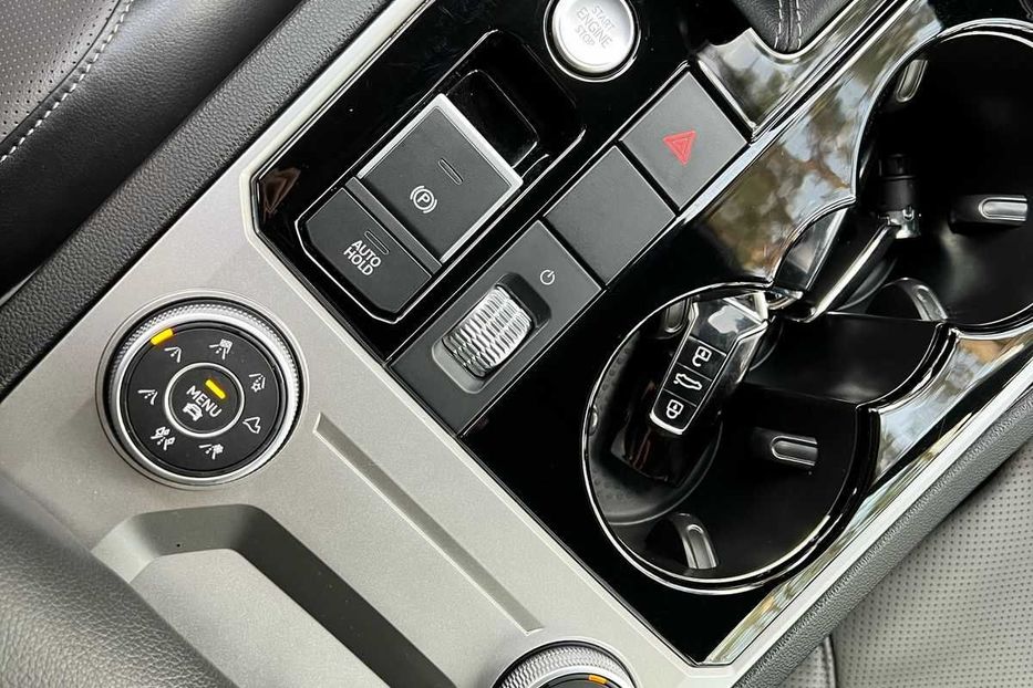 Продам Volkswagen Touareg НЕ МАЛЬОВАНИЙ ТЕПЛОВІЗОРR-Line 2019 года в Львове