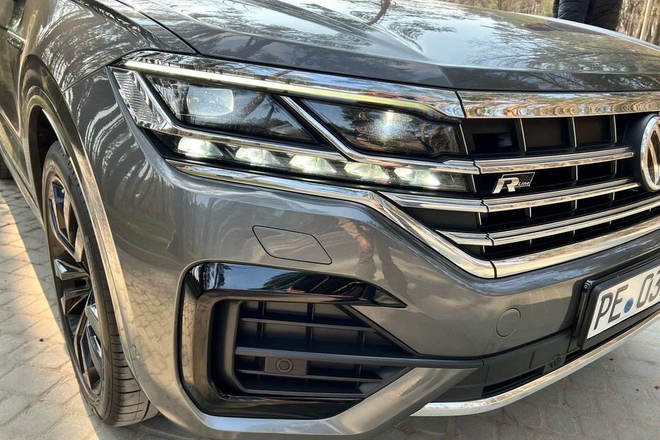 Продам Volkswagen Touareg НЕ МАЛЬОВАНИЙ ТЕПЛОВІЗОРR-Line 2019 года в Львове