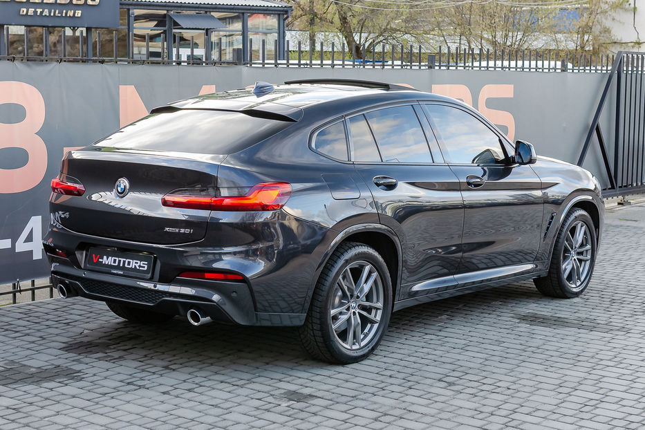 Продам BMW X4 30i XDrive 2018 года в Киеве