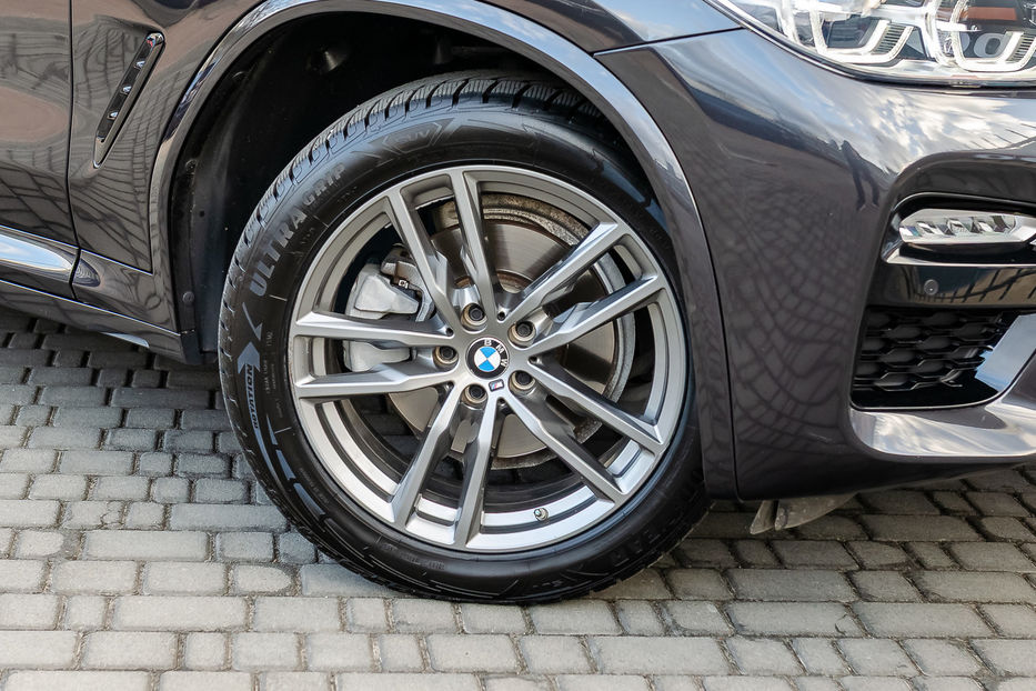 Продам BMW X4 30i XDrive 2018 года в Киеве