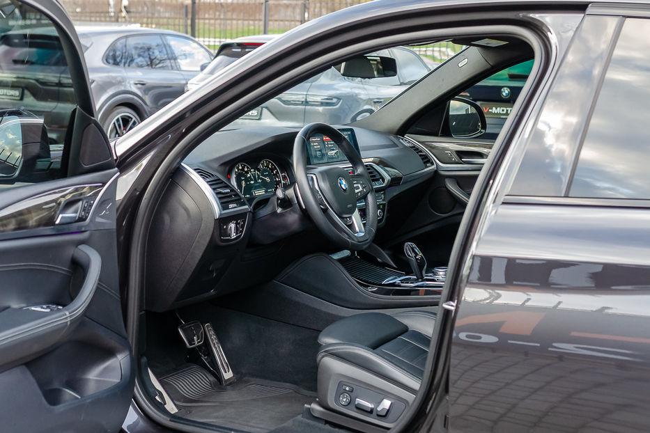 Продам BMW X4 30i XDrive 2018 года в Киеве