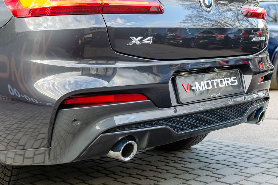 Продам BMW X4 30i XDrive 2018 года в Киеве
