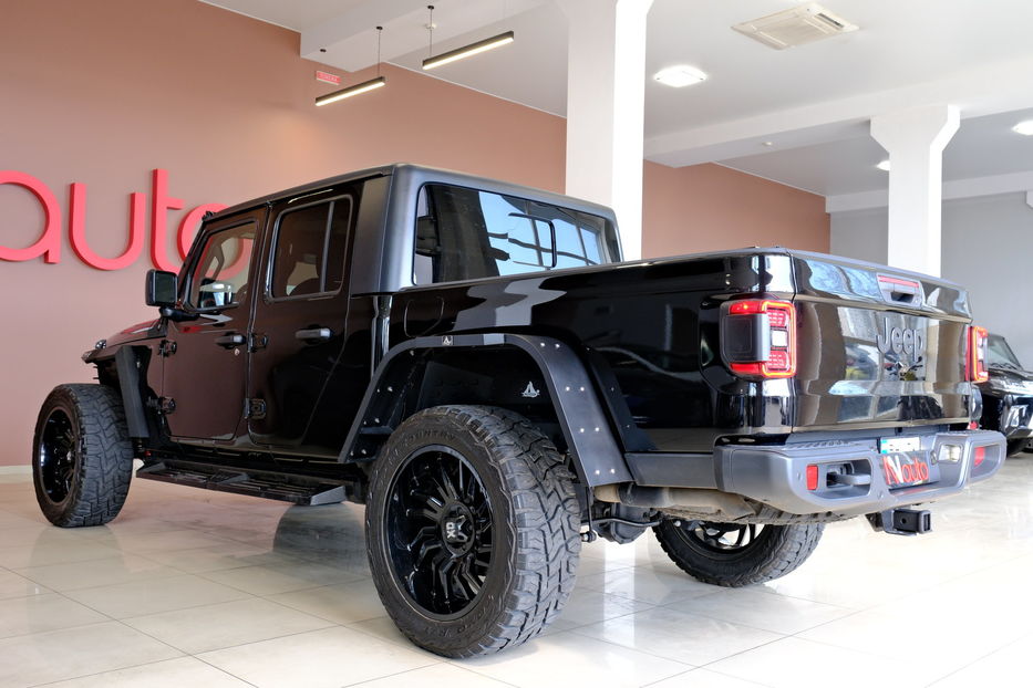 Продам Jeep Wrangler Gladiator 2022 года в Одессе