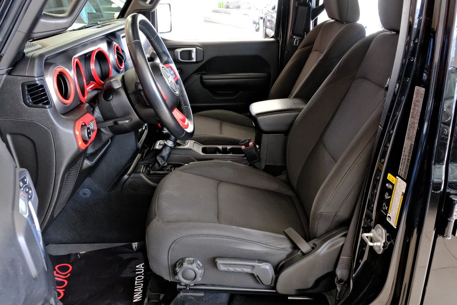 Продам Jeep Wrangler Gladiator 2022 года в Одессе