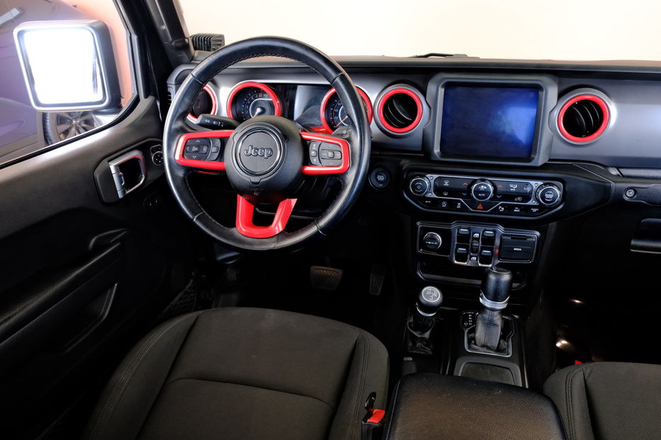 Продам Jeep Wrangler Gladiator 2022 года в Одессе