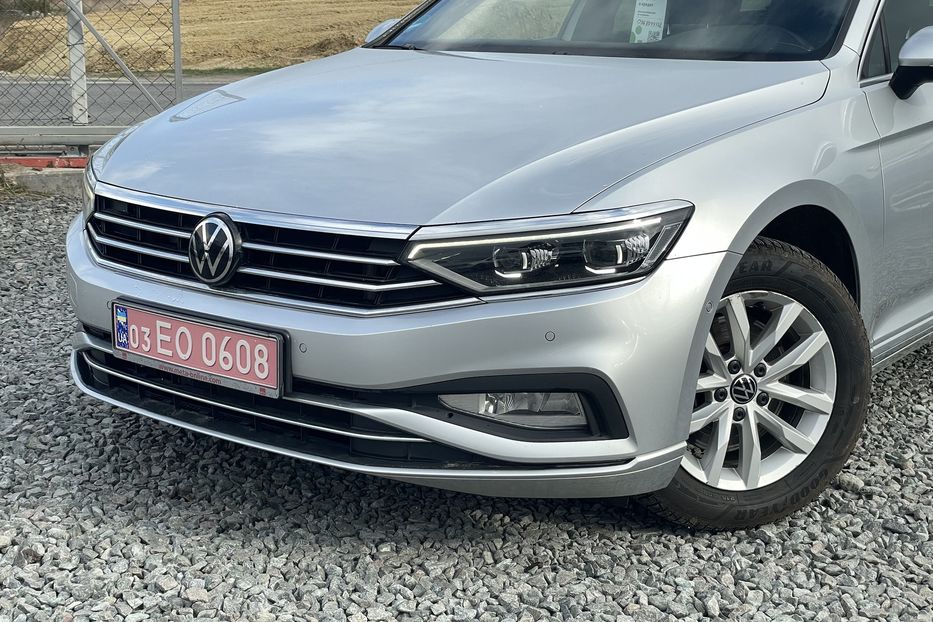 Продам Volkswagen Passat B8 2.0 110квт DSG 2020 года в Львове