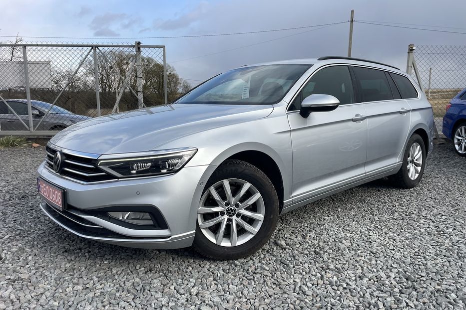 Продам Volkswagen Passat B8 2.0 110квт DSG 2020 года в Львове