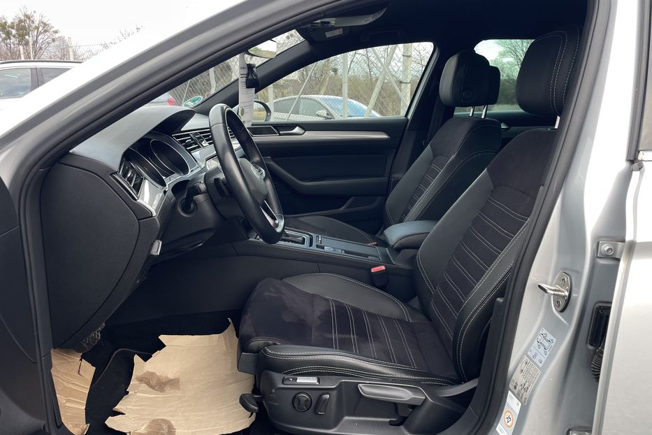 Продам Volkswagen Passat B8 2.0 110квт DSG 2020 года в Львове