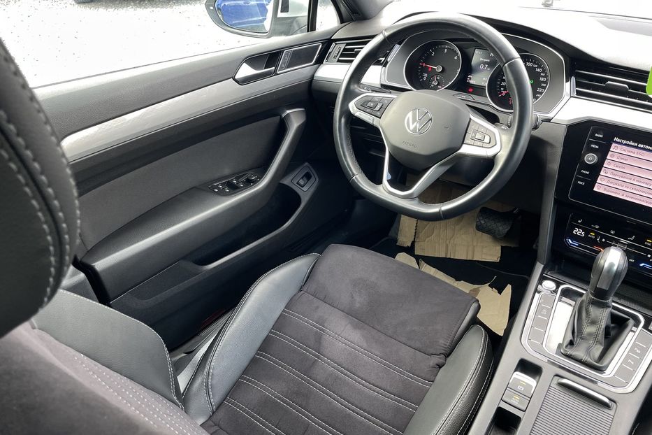 Продам Volkswagen Passat B8 2.0 110квт DSG 2020 года в Львове
