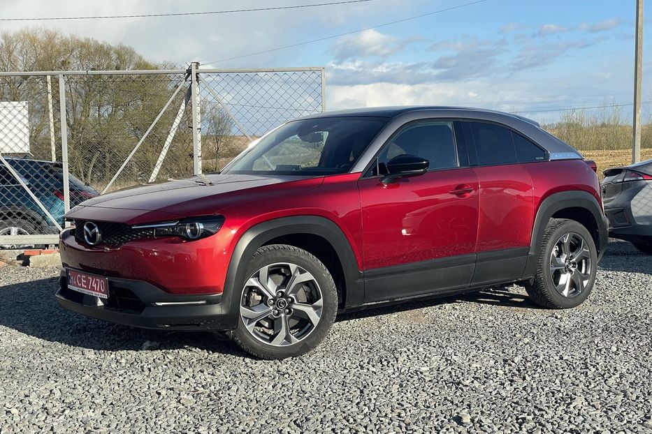 Продам Mazda MX-3 35.5 KW  2022 года в Львове