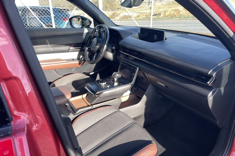 Продам Mazda MX-3 35.5 KW  2022 года в Львове