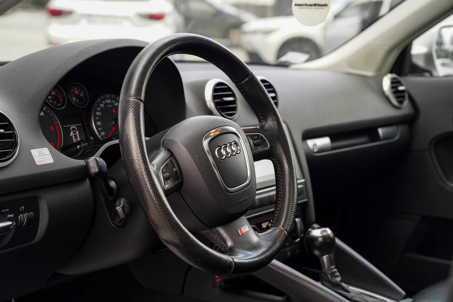 Продам Audi A3 2012 года в Черновцах