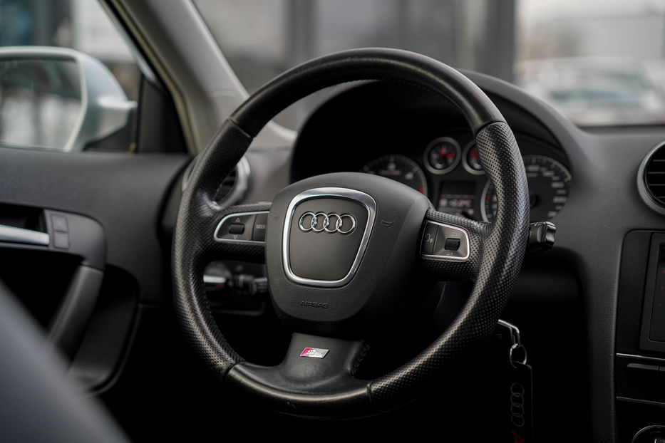 Продам Audi A3 2012 года в Черновцах