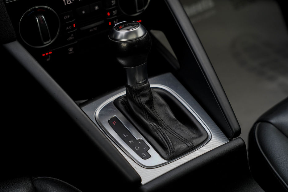 Продам Audi A3 2012 года в Черновцах