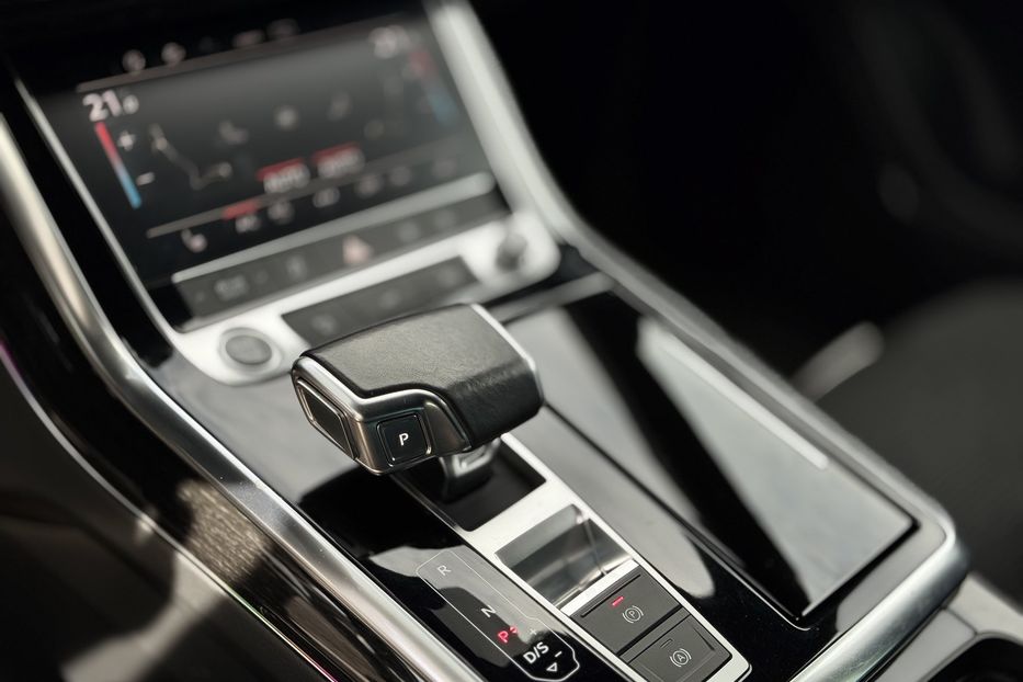 Продам Audi Q8 Quattro (KOMIS) 2020 года в г. Умань, Черкасская область