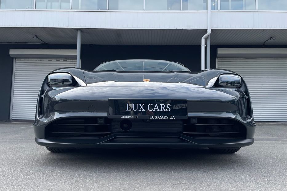 Продам Porsche Taycan 4s 2022 года в Киеве