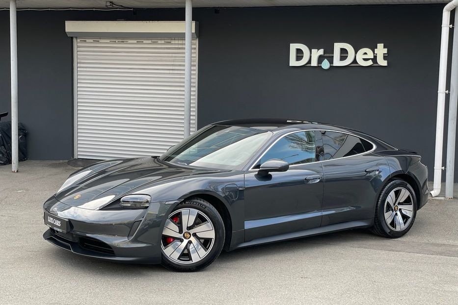 Продам Porsche Taycan 4s 2022 года в Киеве