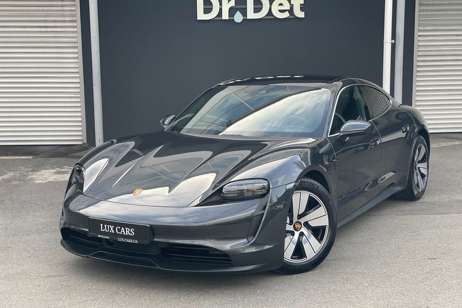 Продам Porsche Taycan 4s 2022 года в Киеве