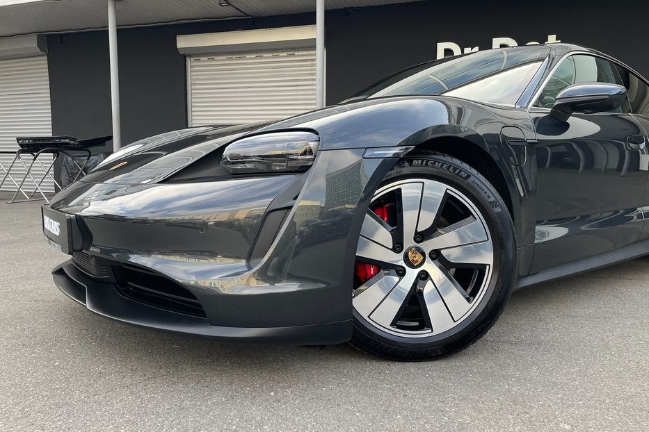 Продам Porsche Taycan 4s 2022 года в Киеве