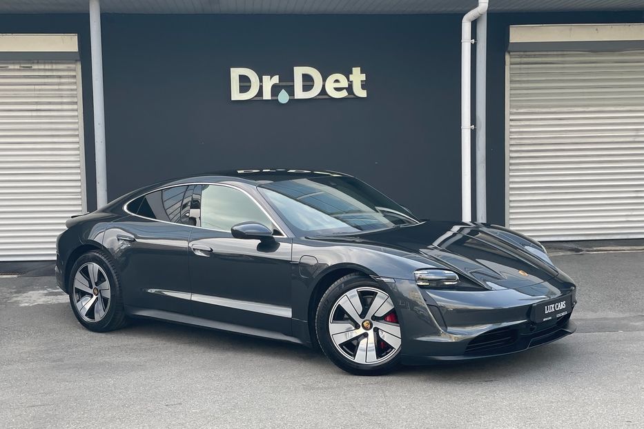Продам Porsche Taycan 4s 2022 года в Киеве