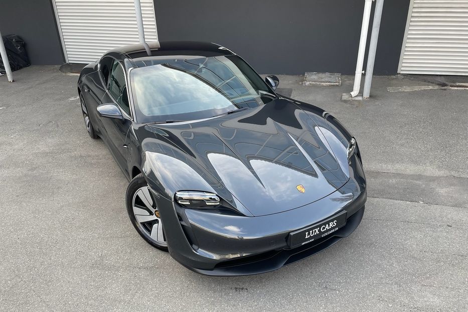 Продам Porsche Taycan 4s 2022 года в Киеве