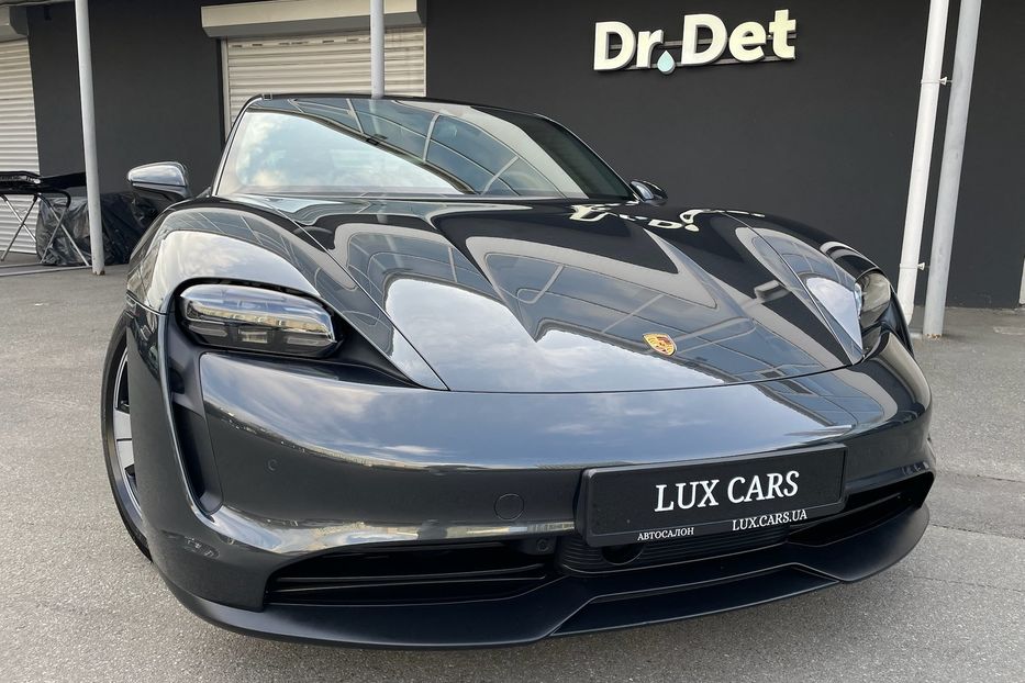Продам Porsche Taycan 4s 2022 года в Киеве