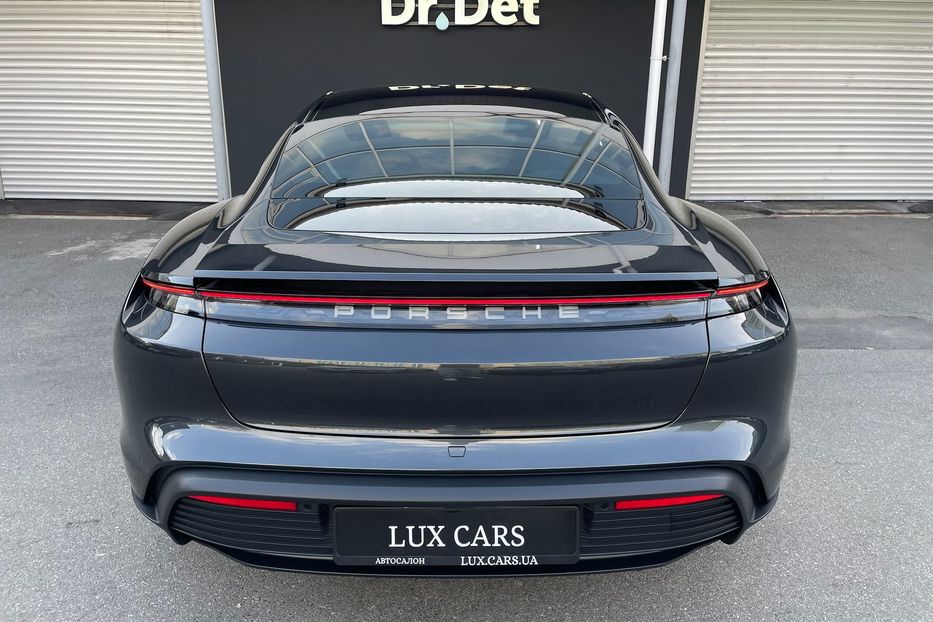 Продам Porsche Taycan 4s 2022 года в Киеве