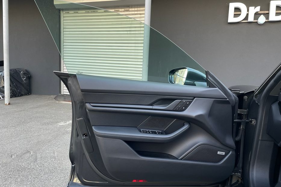 Продам Porsche Taycan 4s 2022 года в Киеве