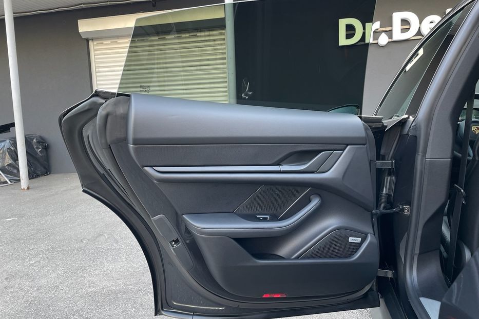 Продам Porsche Taycan 4s 2022 года в Киеве