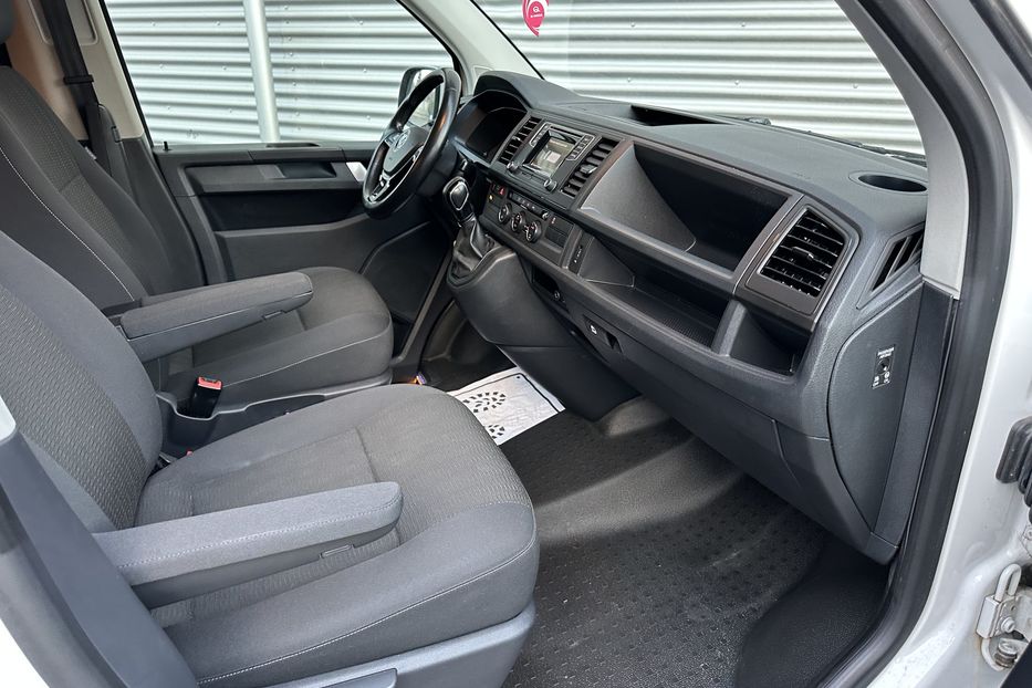 Продам Volkswagen Caravella 4x4  2019 года в Ровно