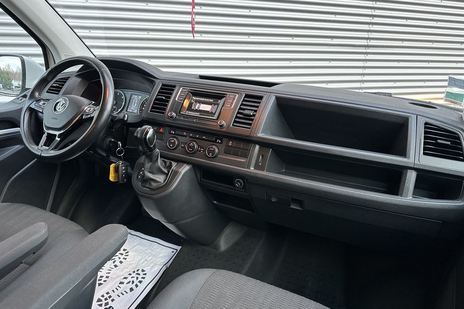 Продам Volkswagen Caravella 4x4  2019 года в Ровно