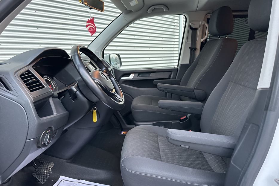Продам Volkswagen Caravella 4x4  2019 года в Ровно