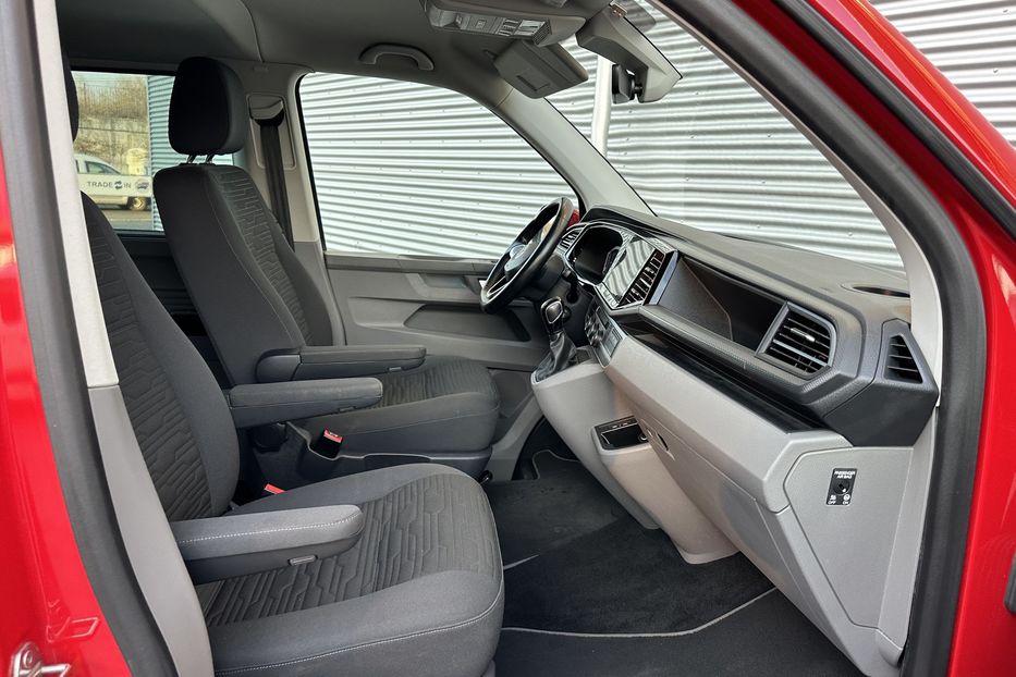 Продам Volkswagen Caravella HIGHLINE 2020 года в Ровно