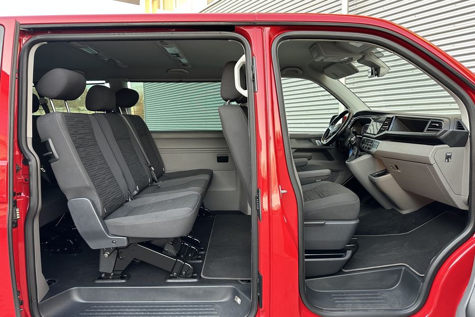 Продам Volkswagen Caravella HIGHLINE 2020 года в Ровно