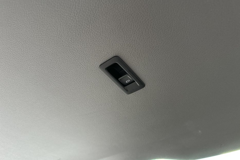 Продам Volkswagen Caravella HIGHLINE 2020 года в Ровно