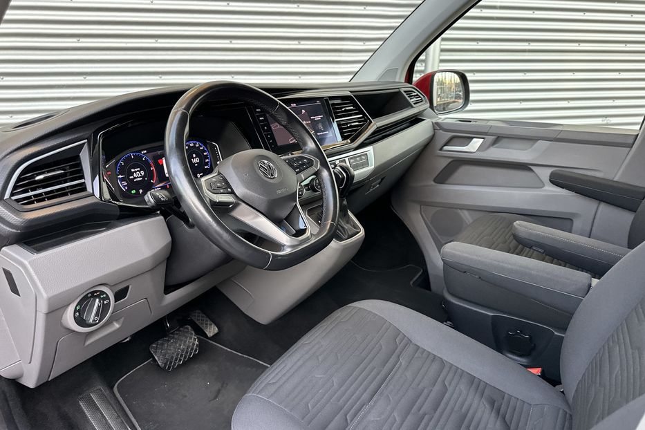 Продам Volkswagen Caravella HIGHLINE 2020 года в Ровно