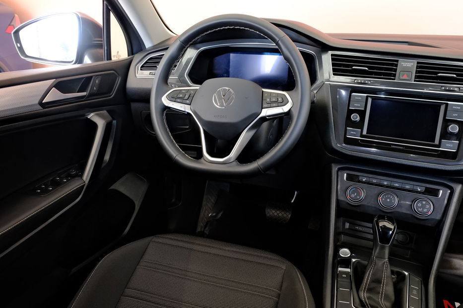 Продам Volkswagen Tiguan Allspace 2023 года в Одессе