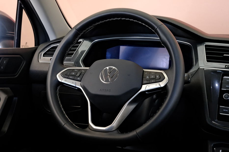 Продам Volkswagen Tiguan Allspace 2023 года в Одессе
