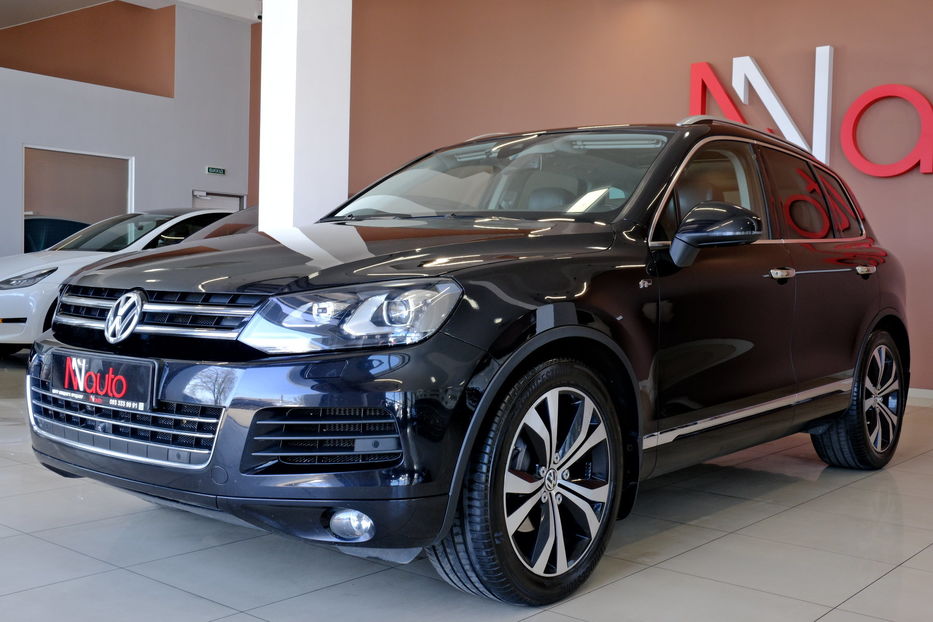 Продам Volkswagen Touareg 2015 года в Одессе