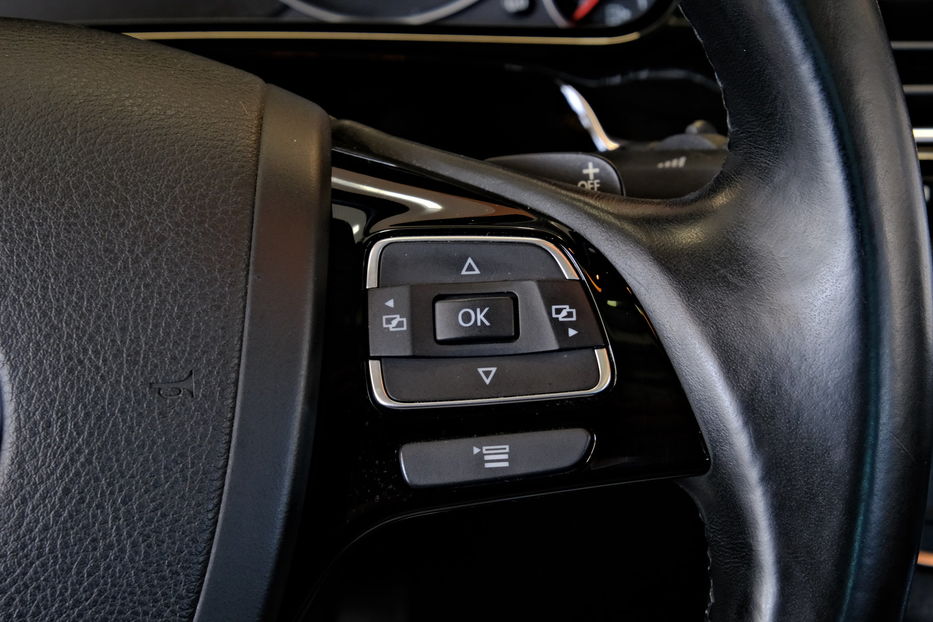 Продам Volkswagen Touareg 2015 года в Одессе