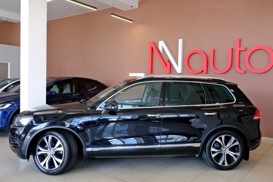 Продам Volkswagen Touareg 2015 года в Одессе